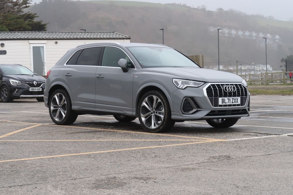 Introducing the 2025 Audi Q3: Stylish and Practical Luxury SUV